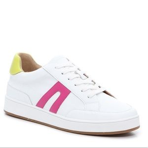 Lucky Brand Hinta Sneaker